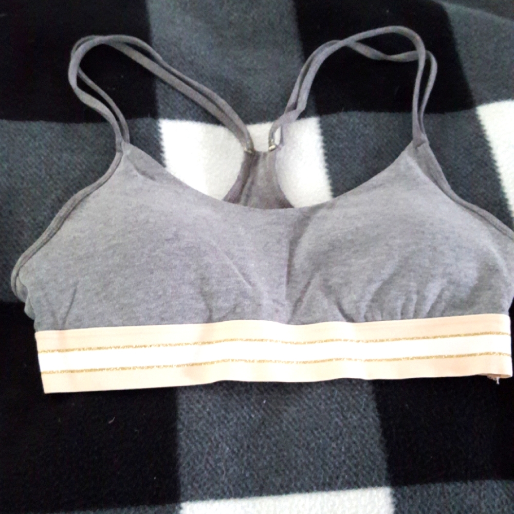 Old Navy Go Dry Sport Bra